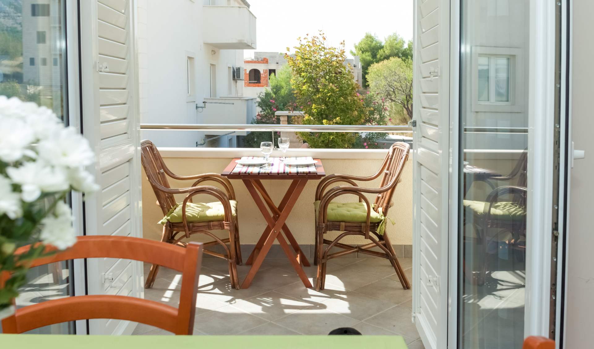 Tipos de cerramientos para terraza: Guía de materiales